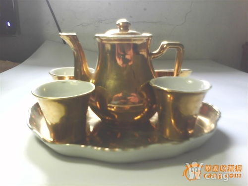 靜謐時光中的一抹純粹 單色金釉茶具